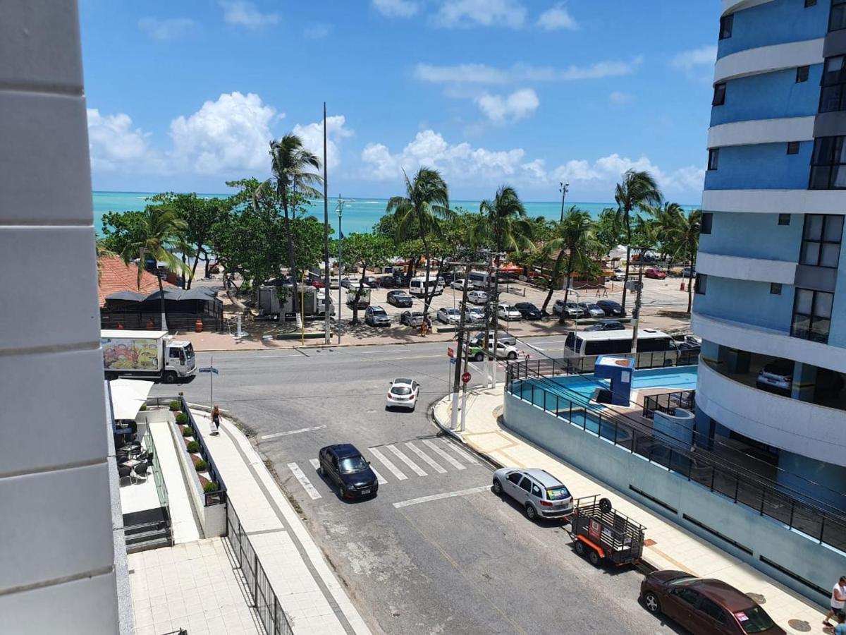 Na Beira Mar De Pajucara- Edif Neo- Apartamento Quarto E Sala- Tem Varanda - Vista Lateral Do Mar- Rua Julio Plech Filho 60 Esquina Com Avenida Doutor Antonio Gouveia - Consumo Eletrico E Pago No Ckeck-Out 1Kwh E 1,35 Reias Maceio  Luaran gambar