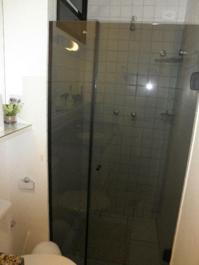 Na Beira Mar De Pajucara- Edif Neo- Apartamento Quarto E Sala- Tem Varanda - Vista Lateral Do Mar- Rua Julio Plech Filho 60 Esquina Com Avenida Doutor Antonio Gouveia - Consumo Eletrico E Pago No Ckeck-Out 1Kwh E 1,35 Reias Maceio  Luaran gambar