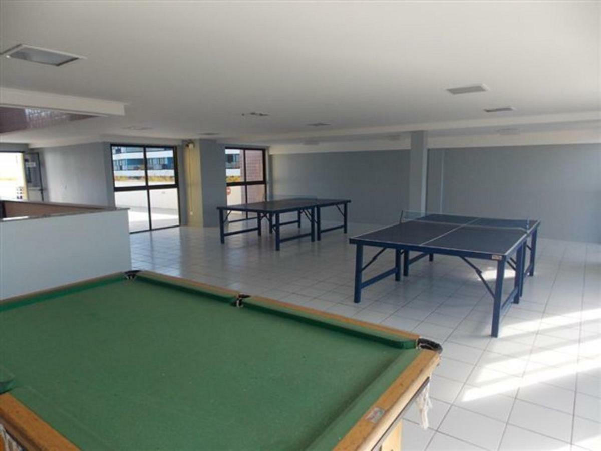 Na Beira Mar De Pajucara- Edif Neo- Apartamento Quarto E Sala- Tem Varanda - Vista Lateral Do Mar- Rua Julio Plech Filho 60 Esquina Com Avenida Doutor Antonio Gouveia - Consumo Eletrico E Pago No Ckeck-Out 1Kwh E 1,35 Reias Maceio  Luaran gambar