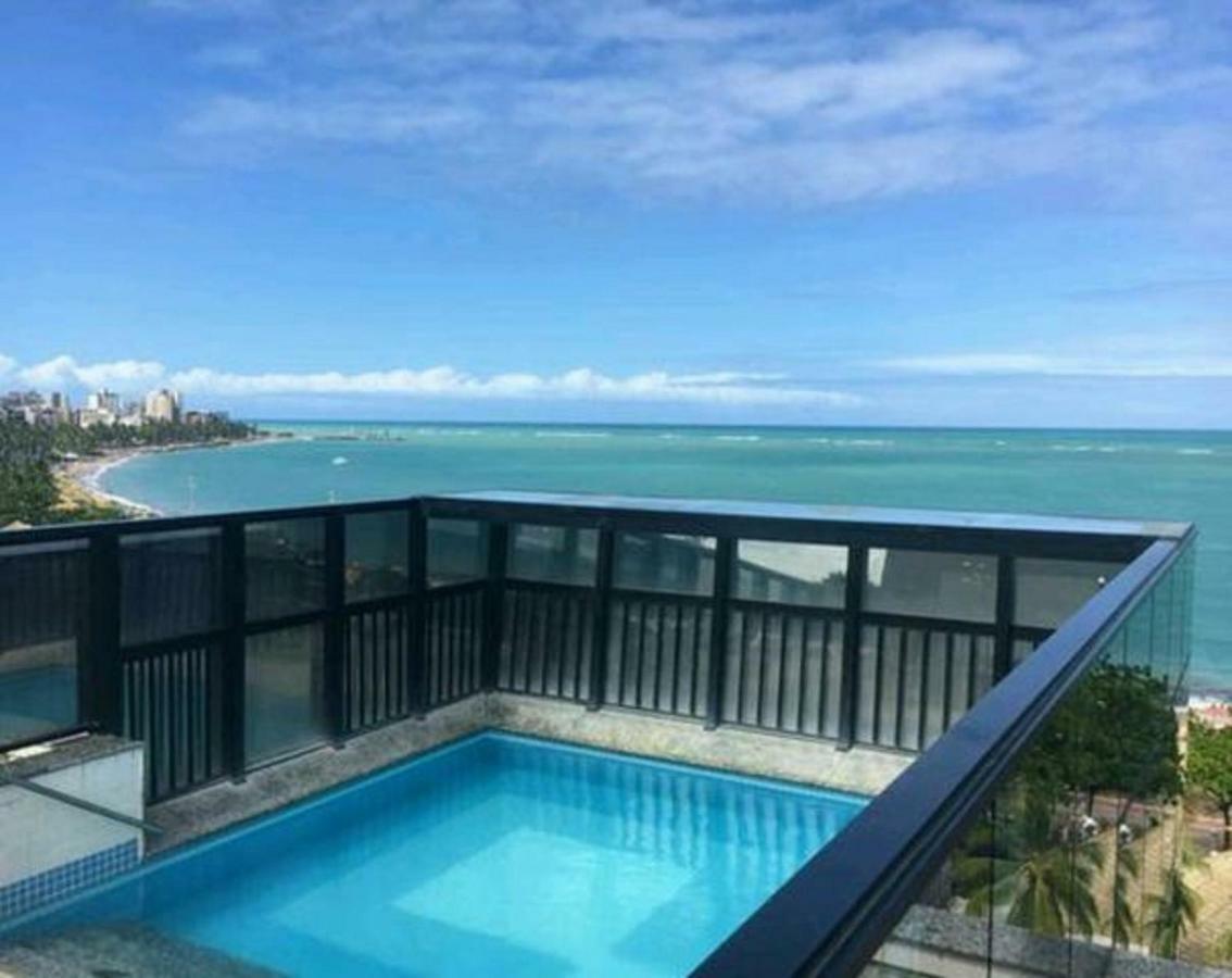 Na Beira Mar De Pajucara- Edif Neo- Apartamento Quarto E Sala- Tem Varanda - Vista Lateral Do Mar- Rua Julio Plech Filho 60 Esquina Com Avenida Doutor Antonio Gouveia - Consumo Eletrico E Pago No Ckeck-Out 1Kwh E 1,35 Reias Maceio  Luaran gambar