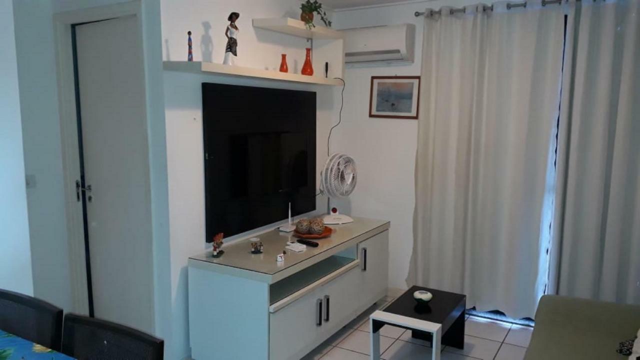 Na Beira Mar De Pajucara- Edif Neo- Apartamento Quarto E Sala- Tem Varanda - Vista Lateral Do Mar- Rua Julio Plech Filho 60 Esquina Com Avenida Doutor Antonio Gouveia - Consumo Eletrico E Pago No Ckeck-Out 1Kwh E 1,35 Reias Maceio  Luaran gambar